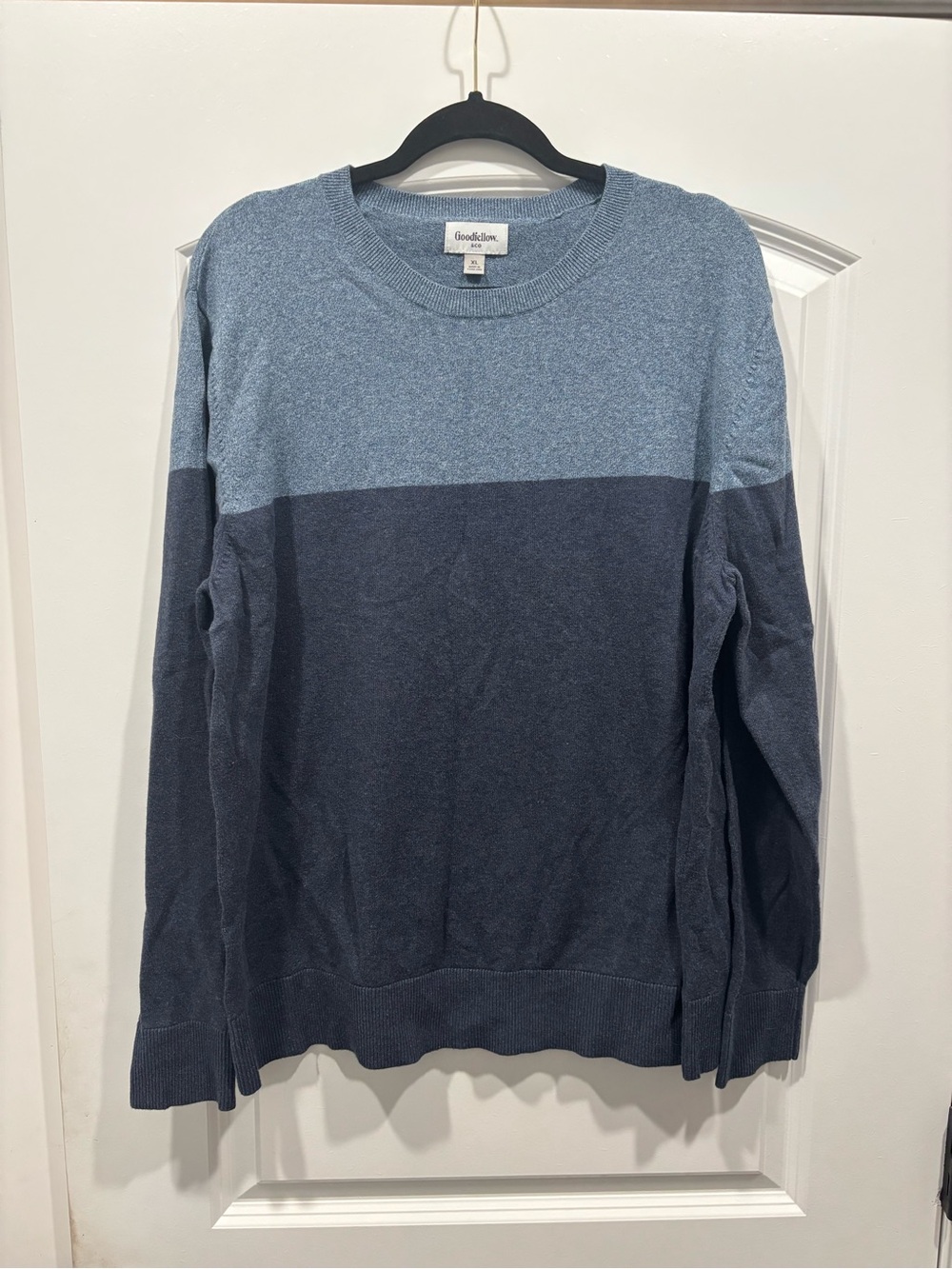 Goodfellow & Co Men’s Two-Tone Light Blue and Navy Crewneck Sweater